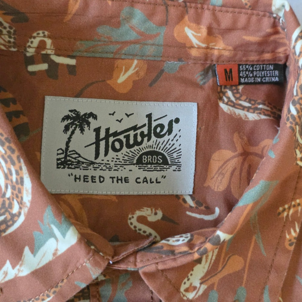 Howler Bros Men Button Down Shirt Orange Crocodile Tropical Hawaiian Sz Medium - Picture 4 of 8